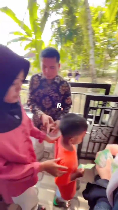 Bagi-bagi rezeki #fauzanaofficial #fauzana #fauzanaterbaru #masukberanda