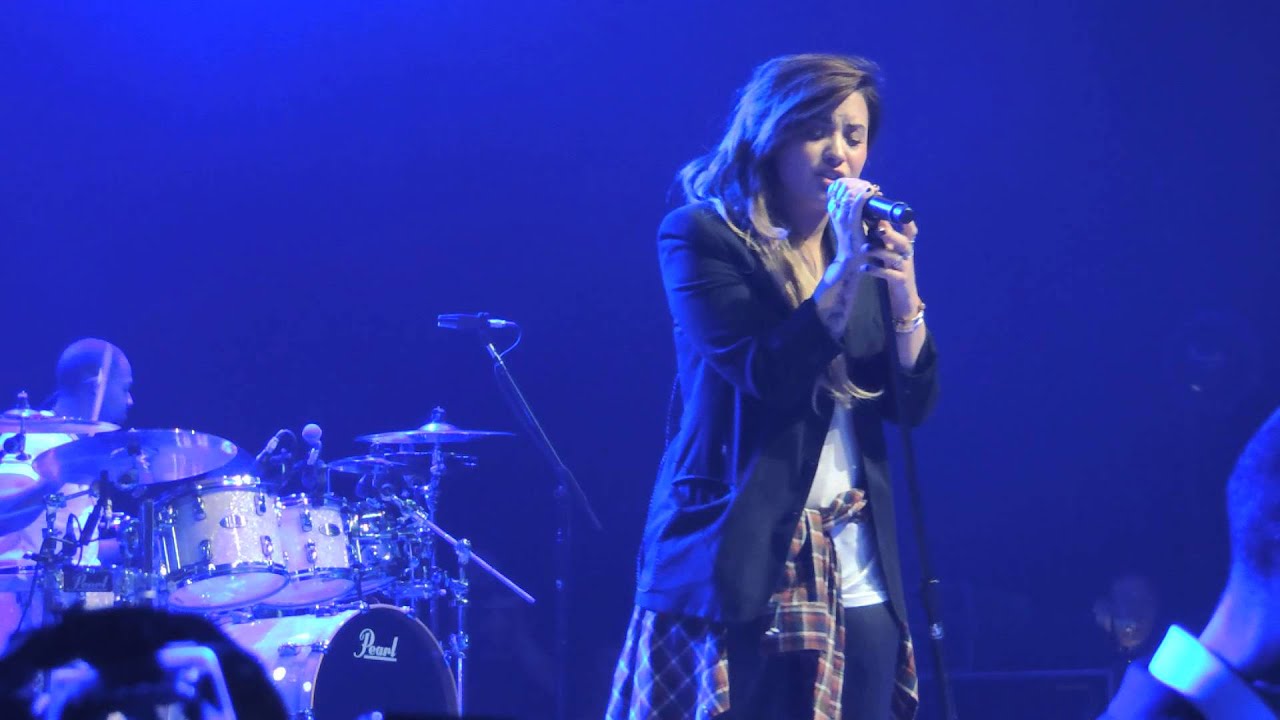 Give me love Demi Lovato São Paulo Brazil HD 25/04 Soundcheck