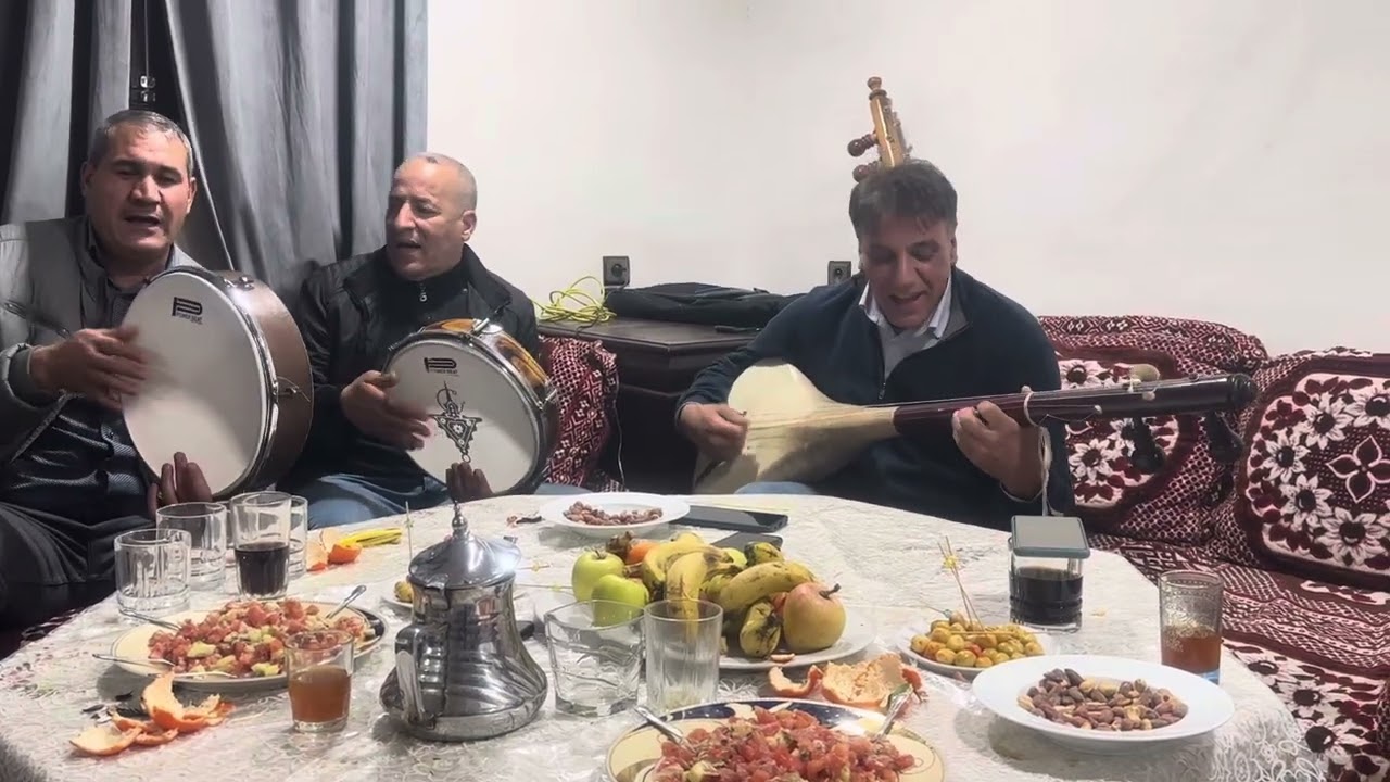 عبدالرحمان الكادي، الجميلة فاطمة العكري الزموية، ميمون والرواضي في القطعة الأمازيغية  