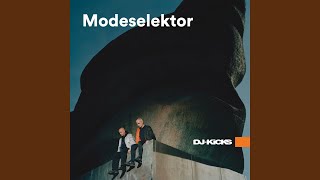 Maxime Denuc - Ouverture (remix Modeselektor)