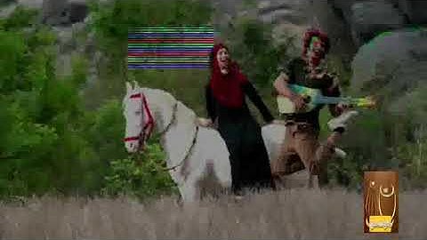 MANAMENGUM MAAYA OONJAL, Gypsy, love song