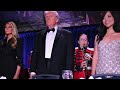 Gia đình TT choáng váng khi ông Trump tuyên bố không tham dự lễ cưới con trai!