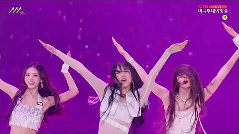 MEOVV (미야오) "BURNING UP + HANDS UP" - 2025 Asia Artist Awards (AAA 2025)