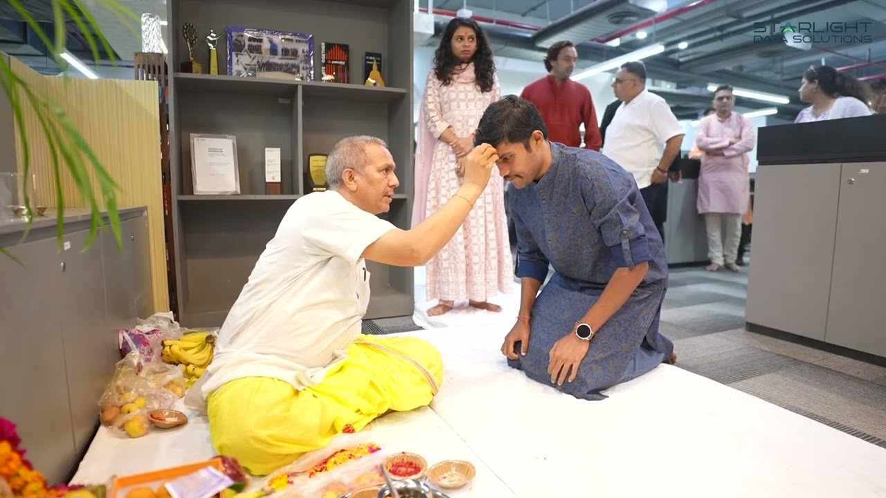 Starlight data function Vidhart Events– Documenting India’s Events, Exhibitions & Business on Ground