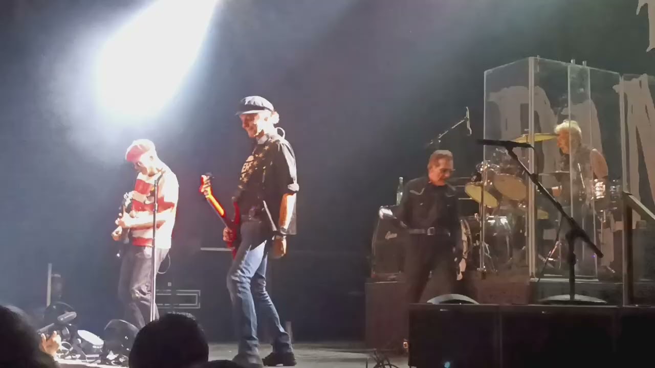 Fanclub the Damned mpls 918 25