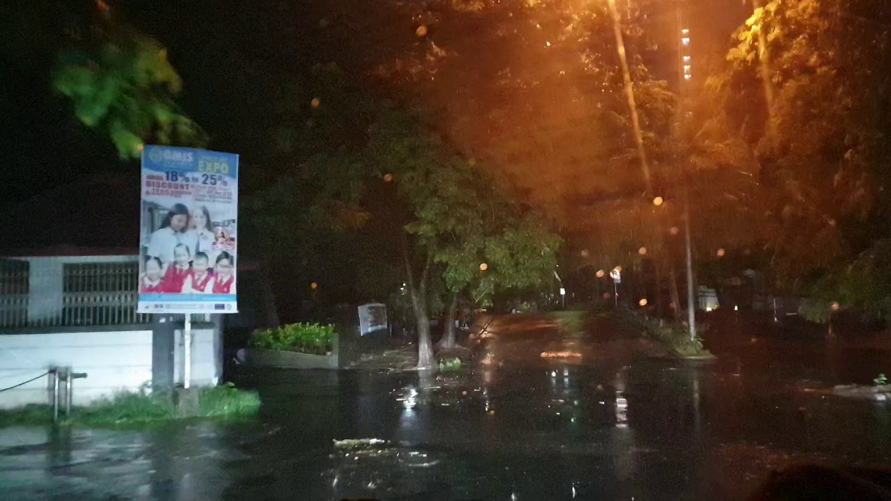 Musim hujan Lampu mobil anda bisa tembus hujan Auto1 HID Musim hujan Lampu mobil anda bisa tembus hujan Auto1 HID
