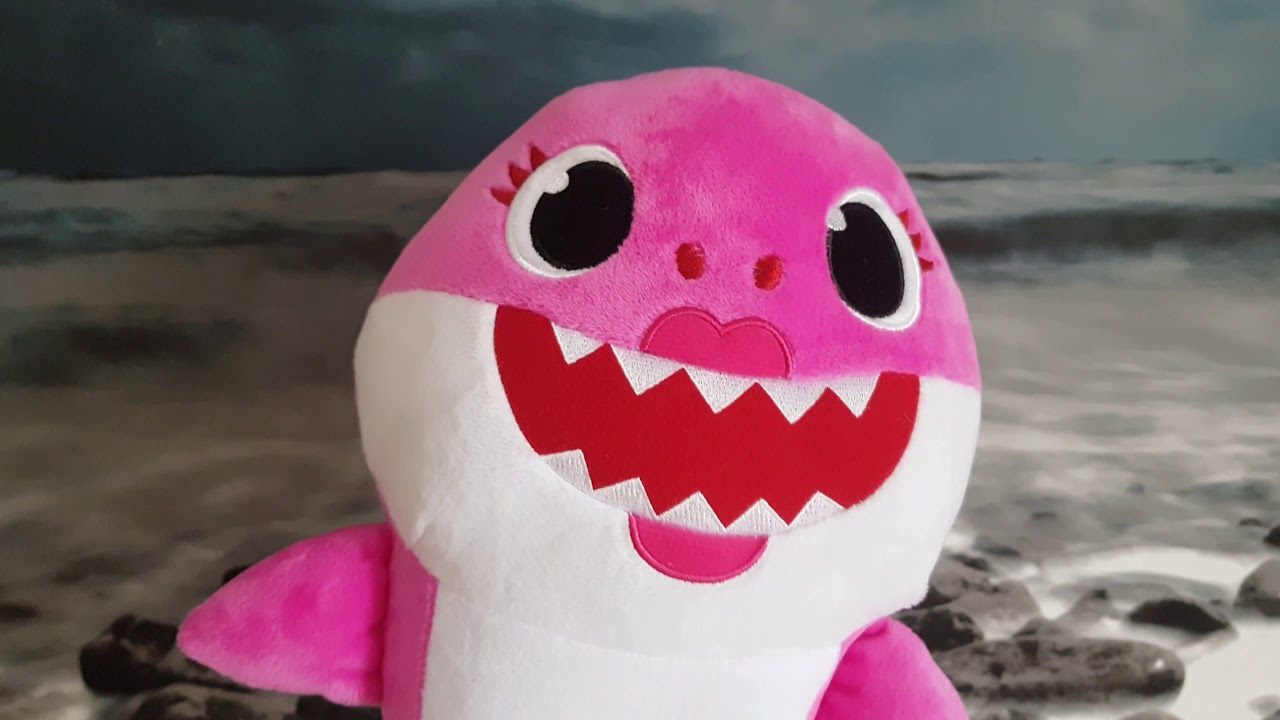 Baby Shark Dance Singing Mommy Shark Toy Fun Song for Children