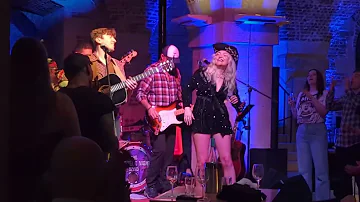 Nashville Nights Band Performing "I Will Always Love You" Live @ The Crypt, London