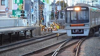 2019.04.13 大阪市高速電気軌道 66系66605F 普通高槻市行き到着 阪急 5300系5311F 準急梅田行き通過 富田駅 阪急電車 阪急電鉄