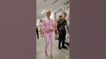 Jennifer Lopez Is Gorgeous #JLo #Shorts