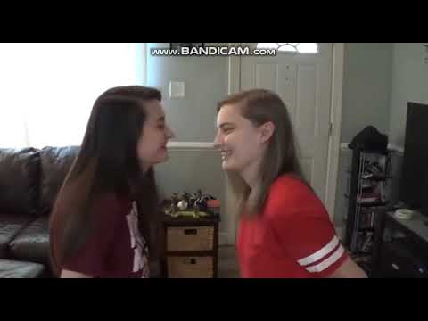 Two Lesbians first kiss👧💋💋