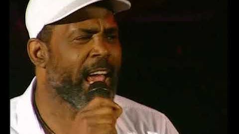 Maze Ft Frankie Beverley Live In London