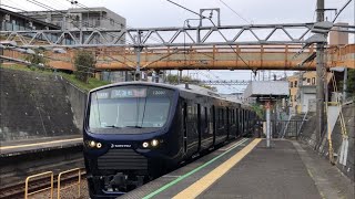 [明日から営業運転運転開始！]相鉄12000系試乗会電車 南万騎が原駅通過シーン