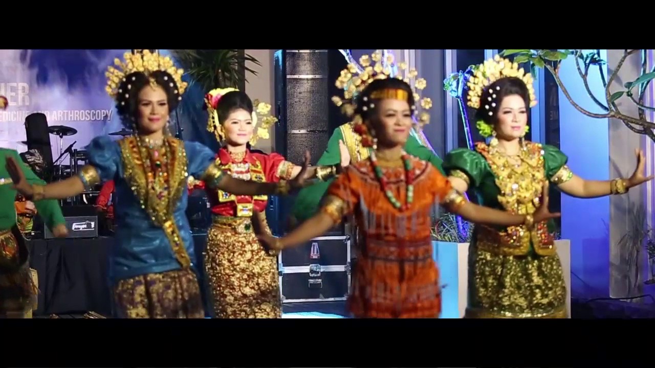  Tari  4  Etnis  sulawesi selatan YouTube