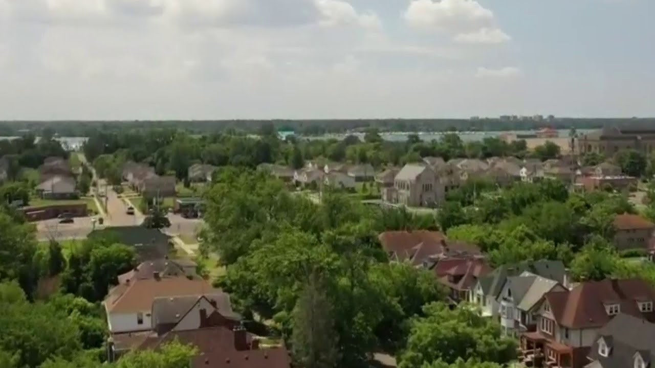 Massive farm helps urban renewal on Detroit's east side