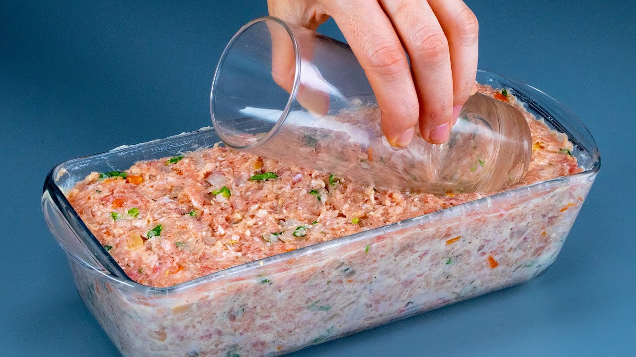 If you want a special cake with meat, bookmark this recipe and prepare the glass!