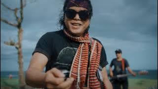 Ray Peni and Band - Walk Away (Official Music Video)