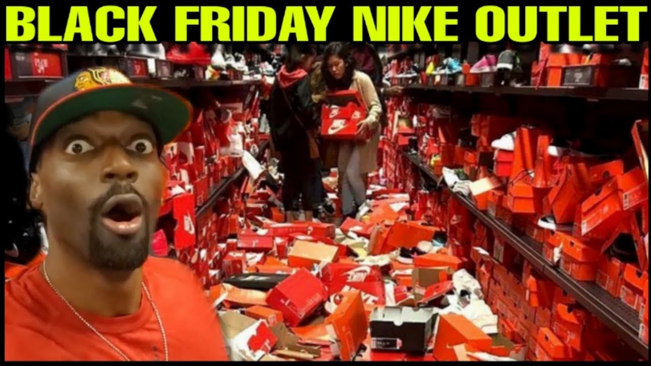 THE CRAZIEST NIKE OUTLET MALL VLOG ON BLACK FRIDAY!! THINGS GOT REAL CRAZY - YouTube