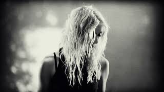 the pretty reckless - 25 acoustic LYRIC video