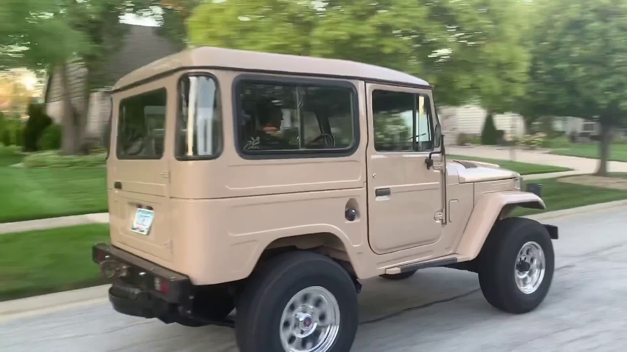 Toyota FJ40 Bandeirante 1990 - YouTube
