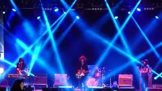 Temples - &quot;A Question Isn&#39;t Answered&quot; Live at the Reading Festival 2014