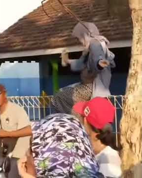 Goyang Santuy Ukhty Viral 2