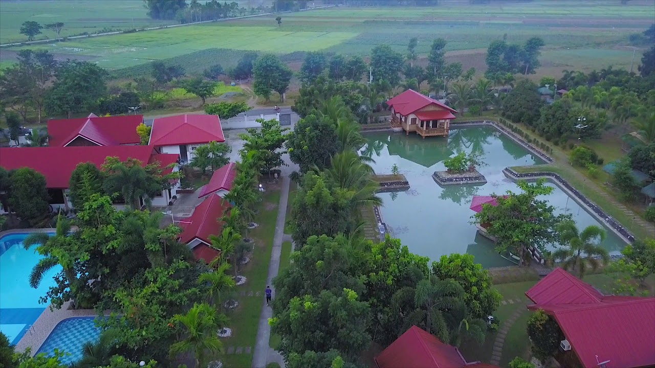 Valley Breeze Resort Aerial View YouTube