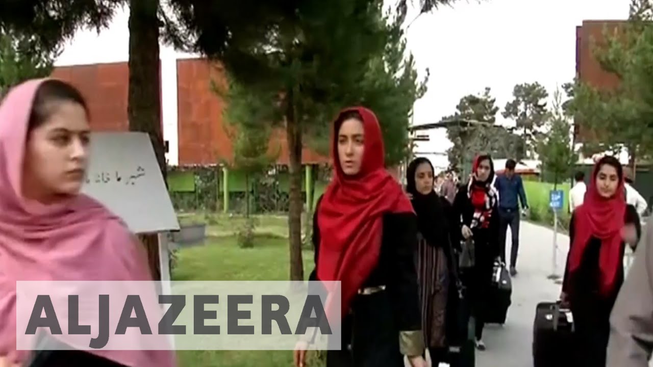 فريق الروبوتات الأفغاني المكون من فتيات فقط يحصل على تأشيرات دخول إلى الولايات المتحدة