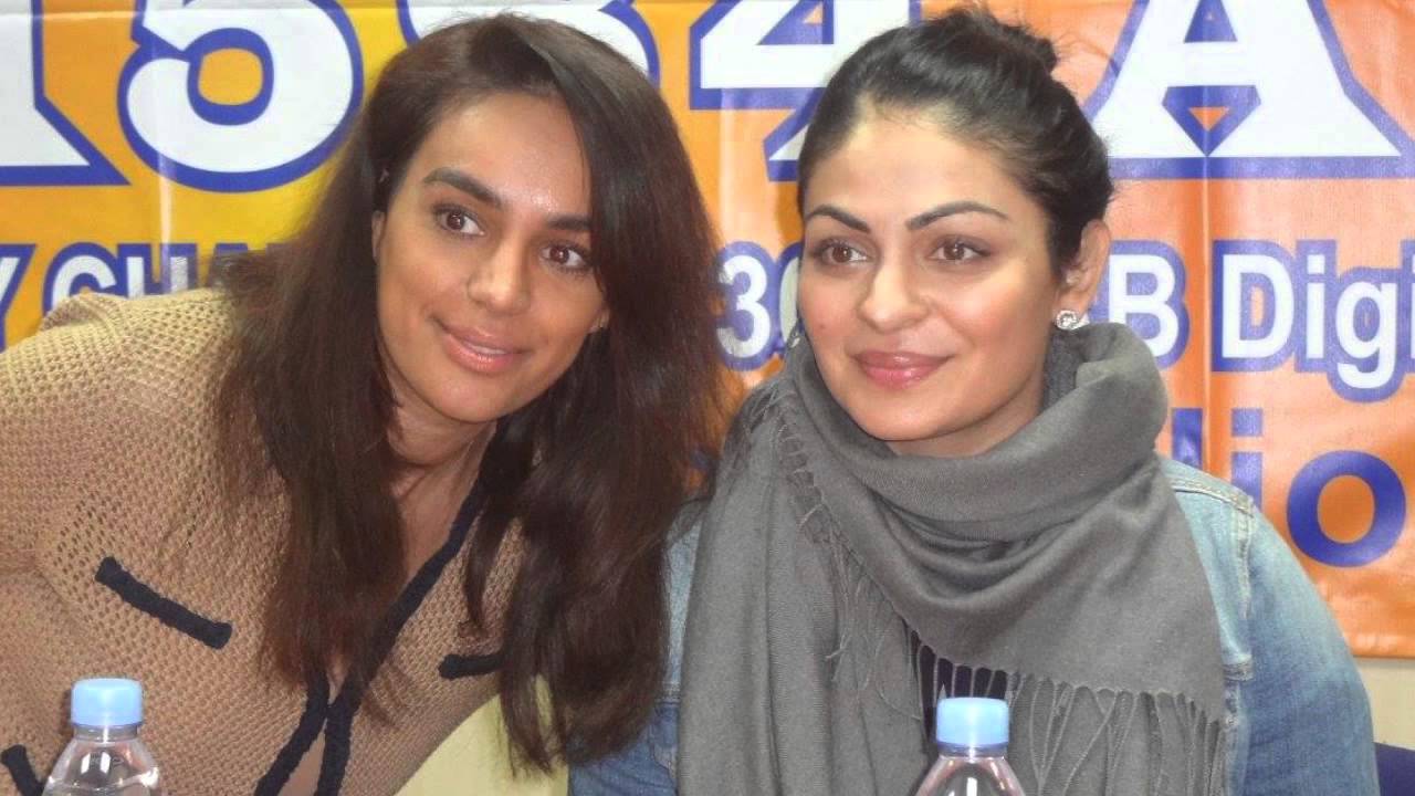 NEERU BAJWA Live At Panjab Radio Channo Kamli Yaar Di YouTube neeru-bajwa-live-at-panjab-radio-channo-kamli-yaar-di-youtube