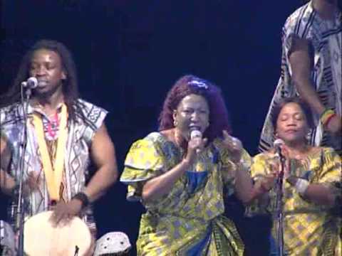 2005 Mamady Keita Sewa Kan Live At Couleur Cafe