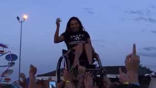 Lady Wheelchair and 6 Year Old Crowdsurfers!
