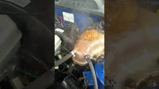 Blown cylinder head gasket Пробило прокладку ГБЦ
