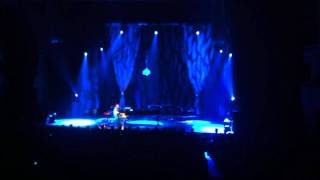 Tori Amos - Take to the Sky (live in Brussels, Oct. 29, 2011)
