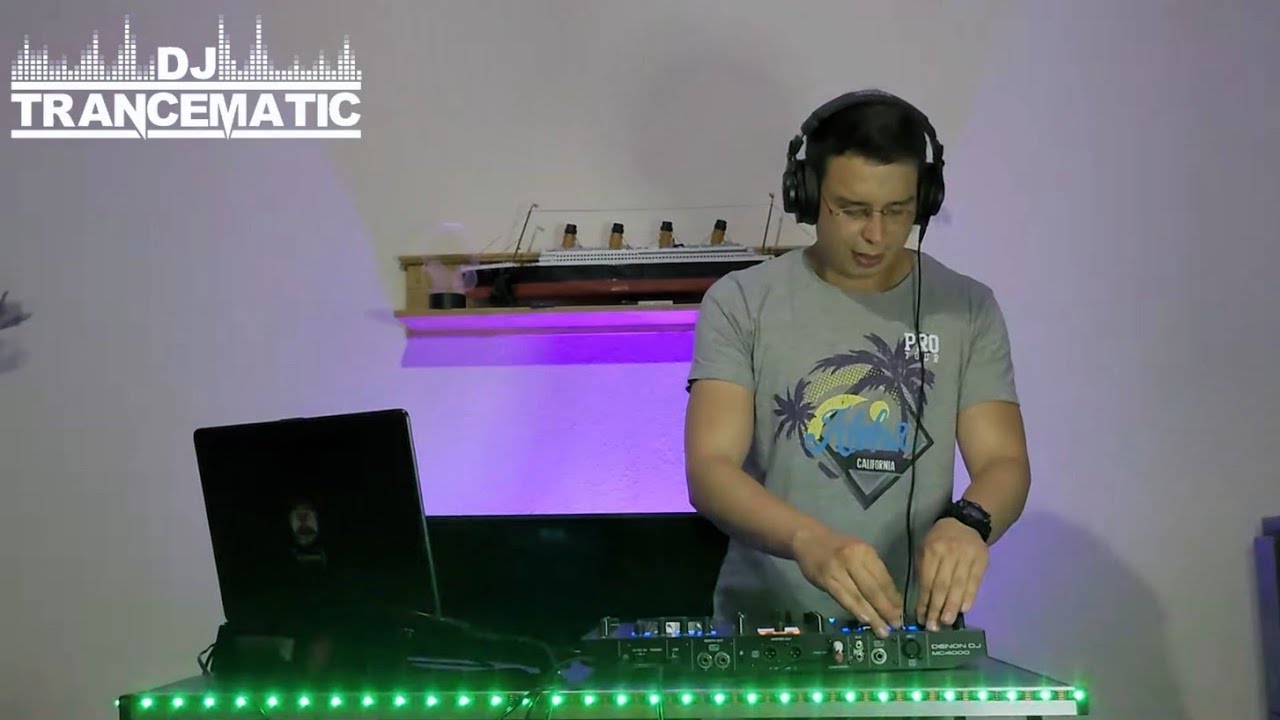 David august boiler room. Pioneer dj 3000. Min dj. диджей мини se. Dj antonio&dj renat&eivor.