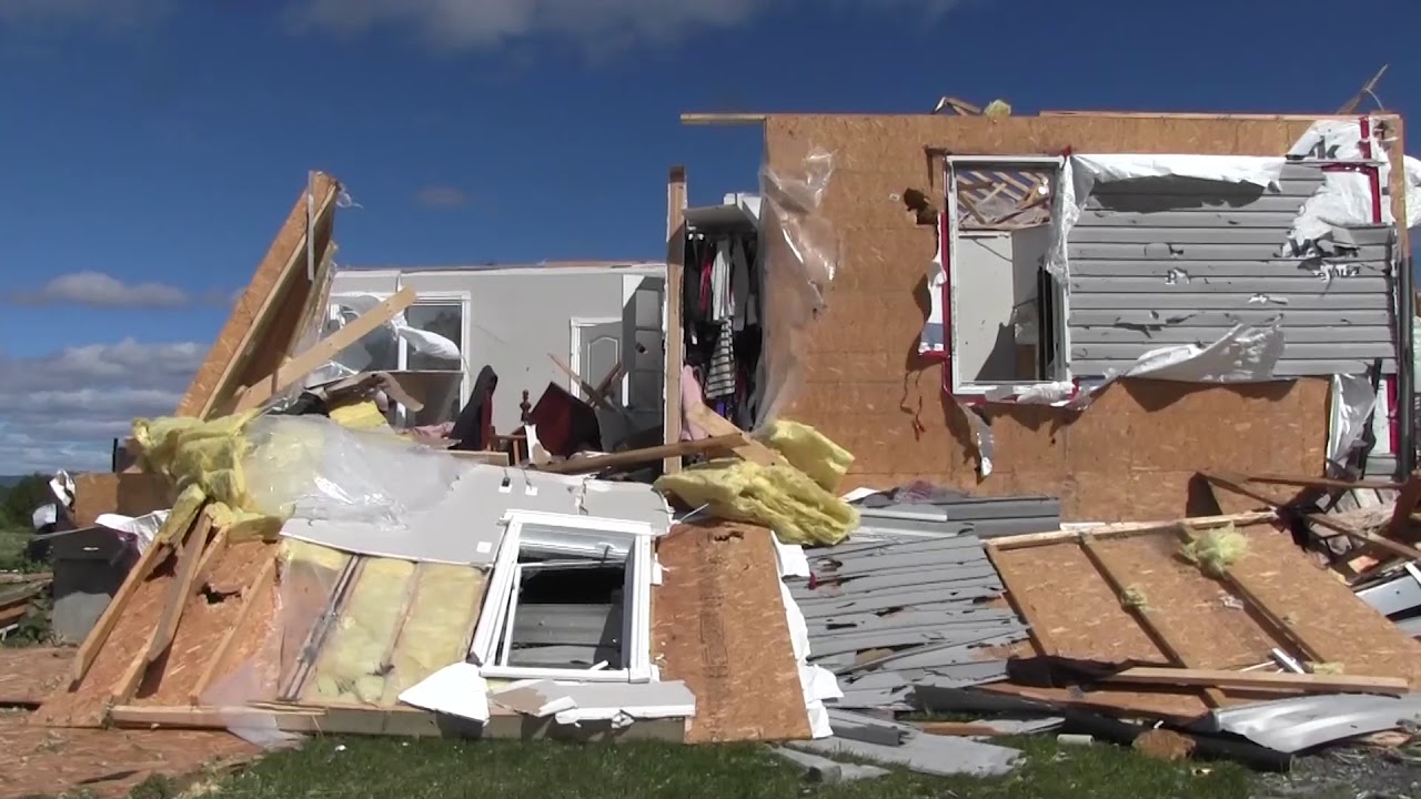 Tornado devastation in Ottawa area seen from the air and ground... - Tornado devastation in Ottawa area seen from the air and ground...