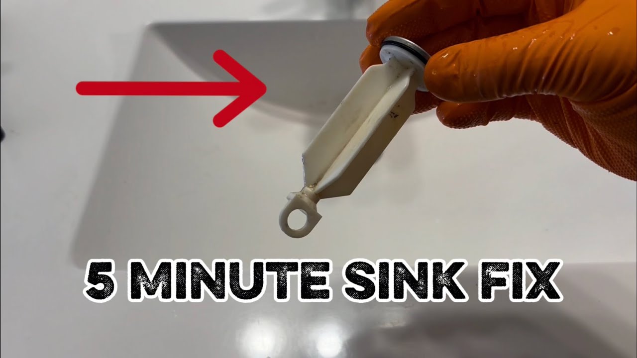 Как снять пробку с раковины в ванной и прочистить слив.