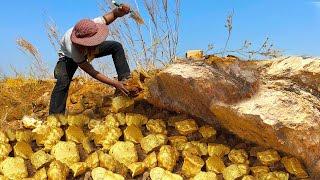 wow wow amazing day! gold miner found a lot of gold treasure under stone million years