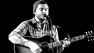 Dustin Kensrue -  Of Crows and Crowns (new song) Live @ The Troubadour 2-5-12 in HD chords