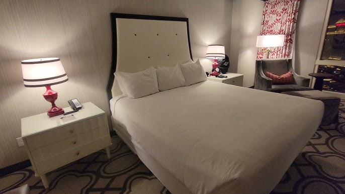 Room Tour! Paris Hotel in Las Vegas, Burgundy Double Queen Bed