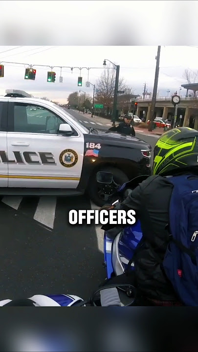 Police Suddenly Blocked Their Way😨