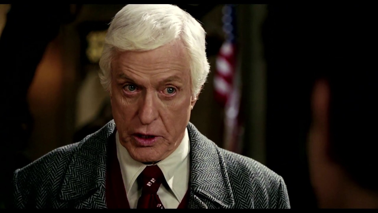 Trailer: Night At The Museum - YouTube