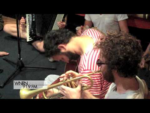 Edward Sharpe and the Magnetic Zeros - 40 Day Dream
