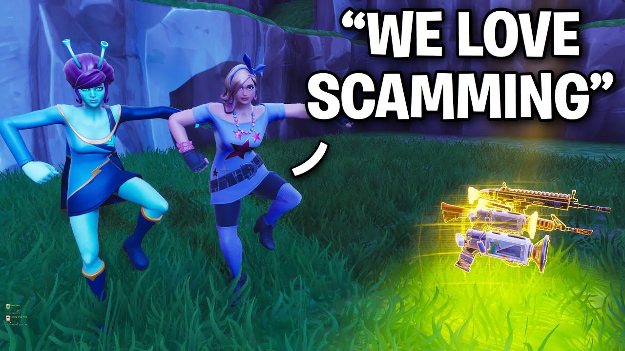 Two insanely WEIRD scammers try scamming me!! ð (Scammer Get Scammed