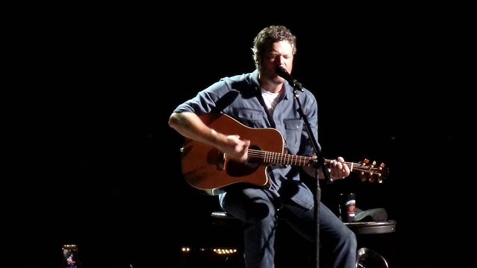 She Wouldn't Be Gone - Blake Shelton - YouTube