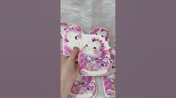 Thiệp thôi nôi bé rồng tím cực dễ thương luôn