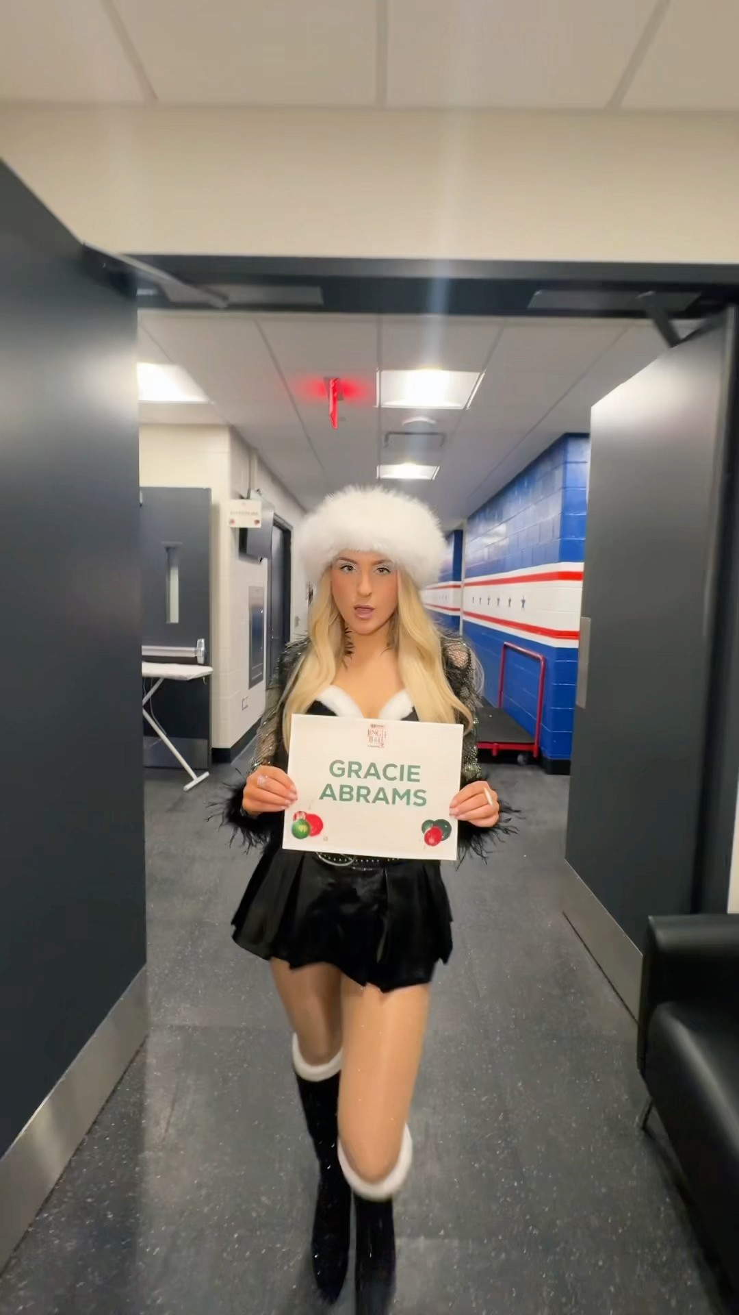 @GracieAbrams sorry your sign went missing that was me @iHeartRadio #jingleball