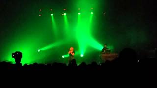 CHVRCHES - "We Sink" (Live) @ Variety Playhouse - Atlanta - November 26, 2013