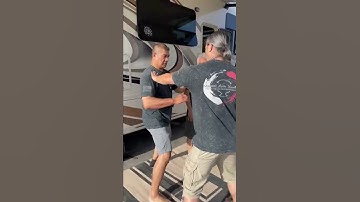 Left hand activates(triggers) the right. Motion has science. #edparker #kenpo #karate #learning