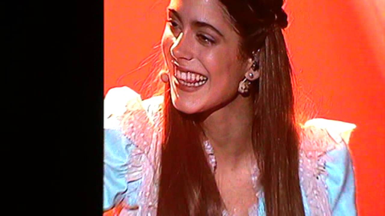 Violetta Live Soy Mi Mejor Momento+JORTINI KUS !! BELGIUM