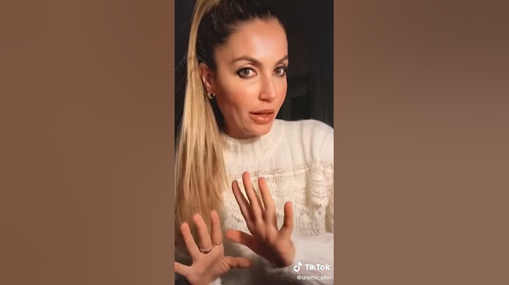 Una donna trova il marito a letto con un’altra…